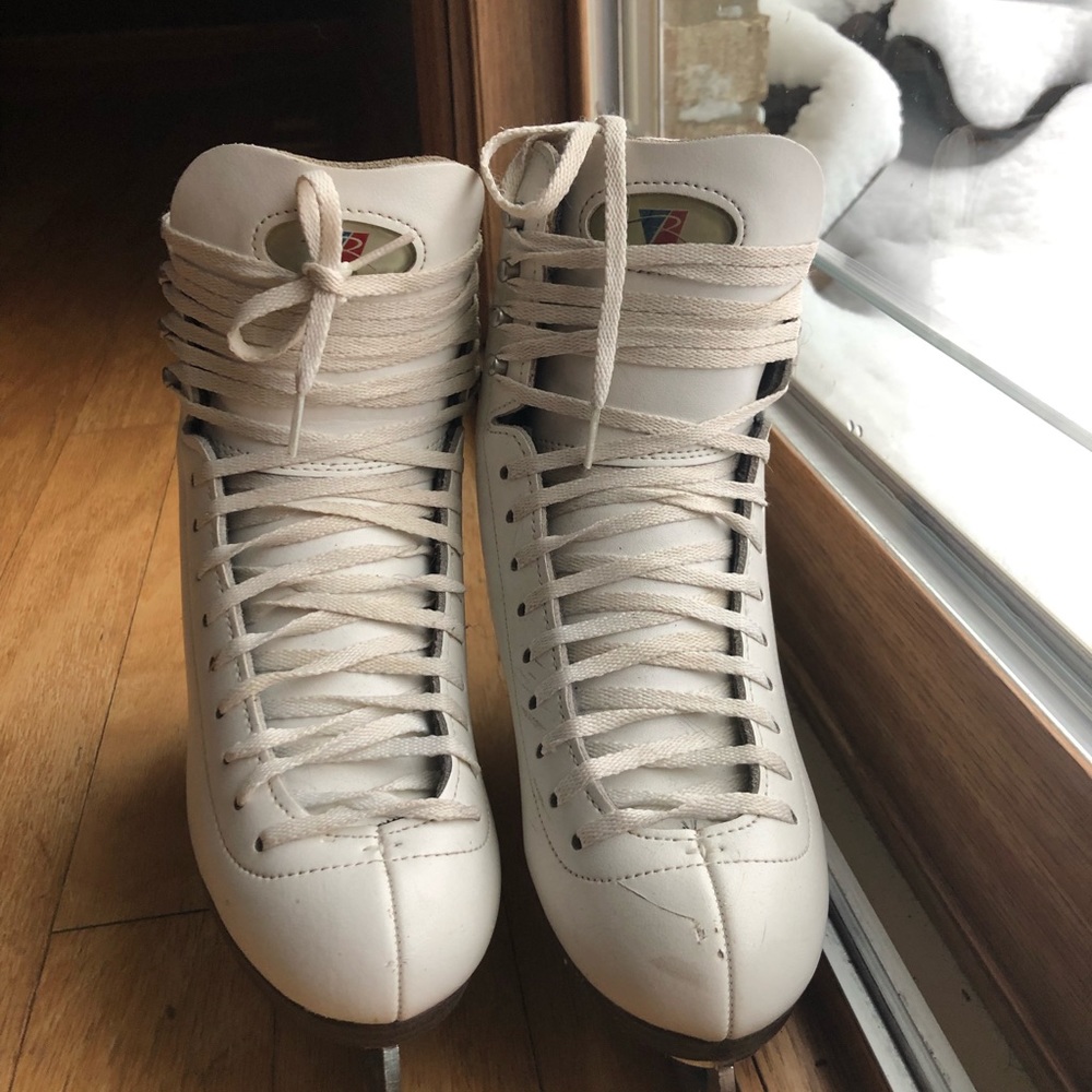 Ice skates